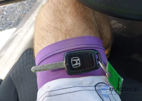 2015 Honda Civic Lx z USA, uszkodzony, nr VIN 19XFB2F56FE265007